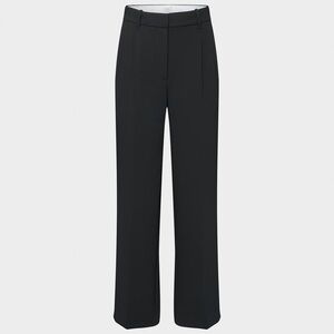 Aritzia Effortless Pants